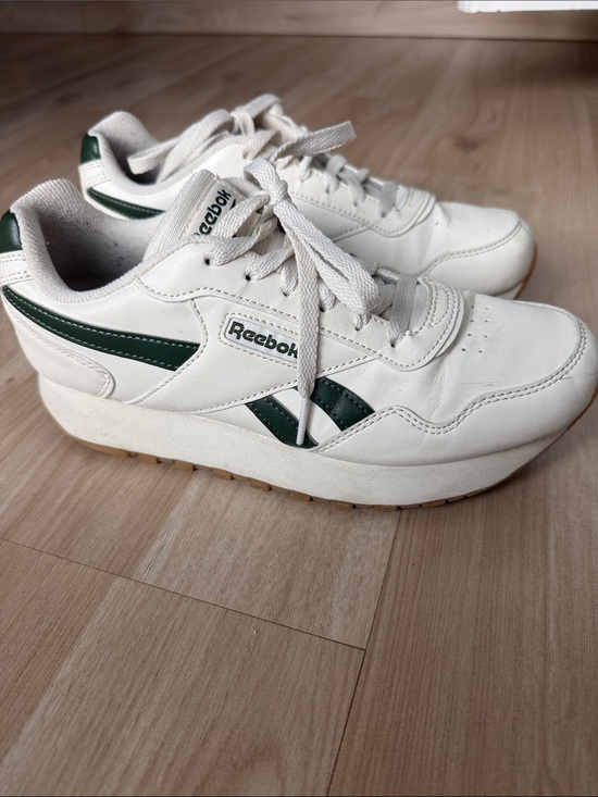 Reebok Shoes - Reebok White Sneakers with Green Side Stripes